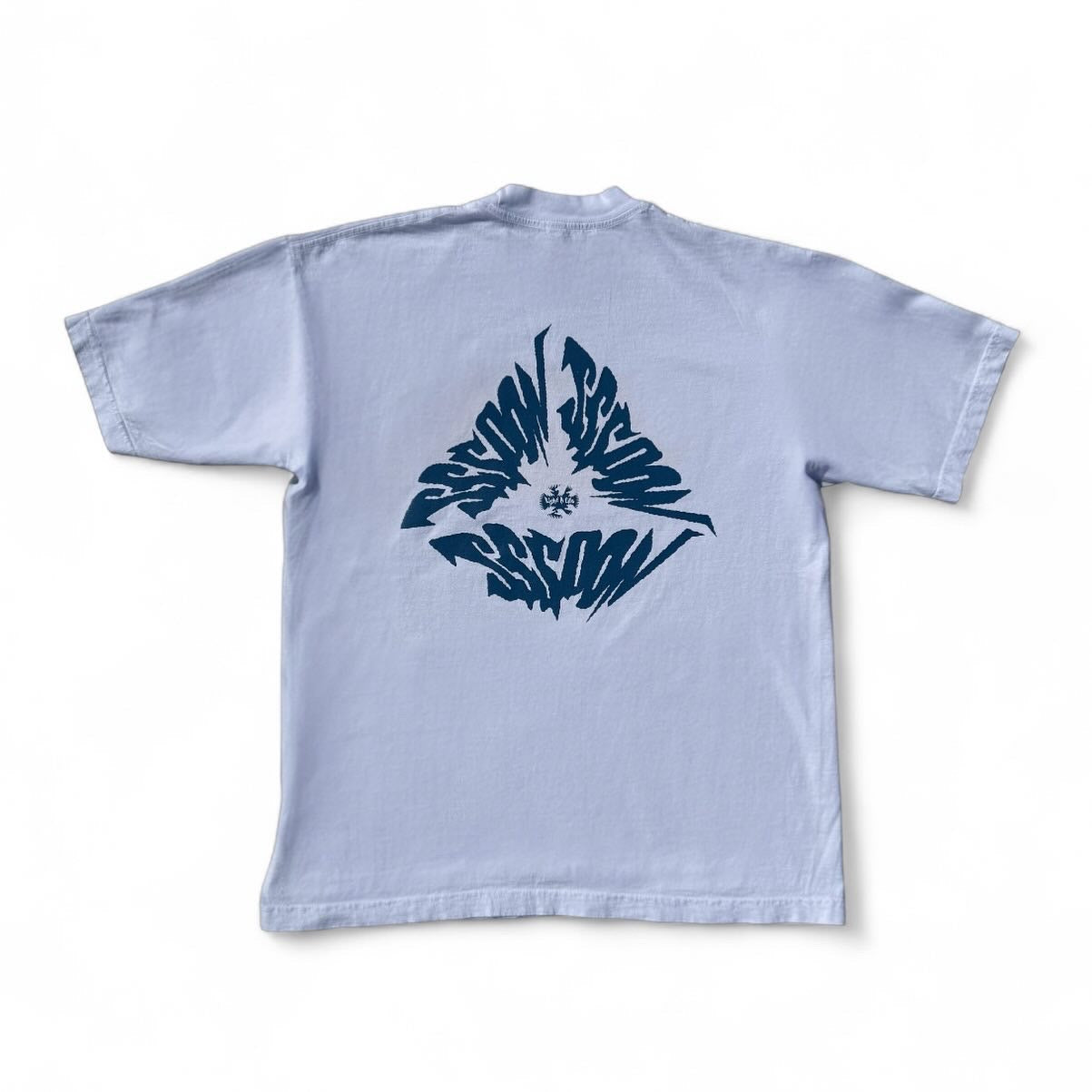 Motto Voyage Tee (White)