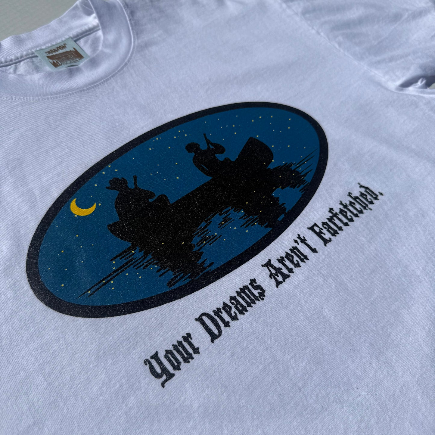 Motto Voyage Tee (White)
